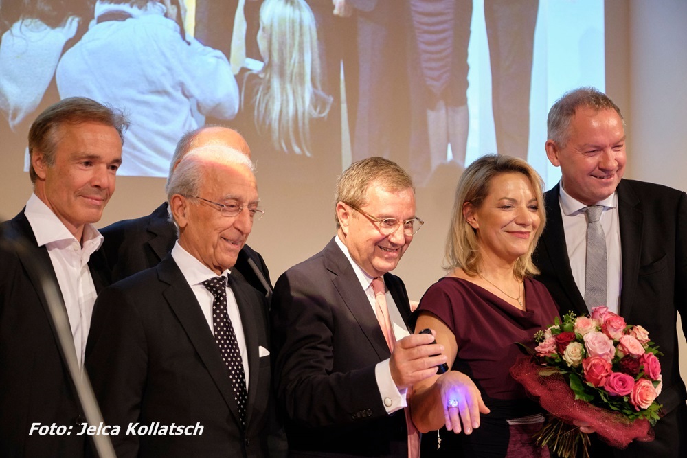 Presiträgerin Boetius mit Kuratoriumsmitgliedern