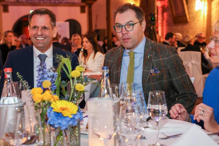 Laudator Olaf Lies und Botschafter Makeiev